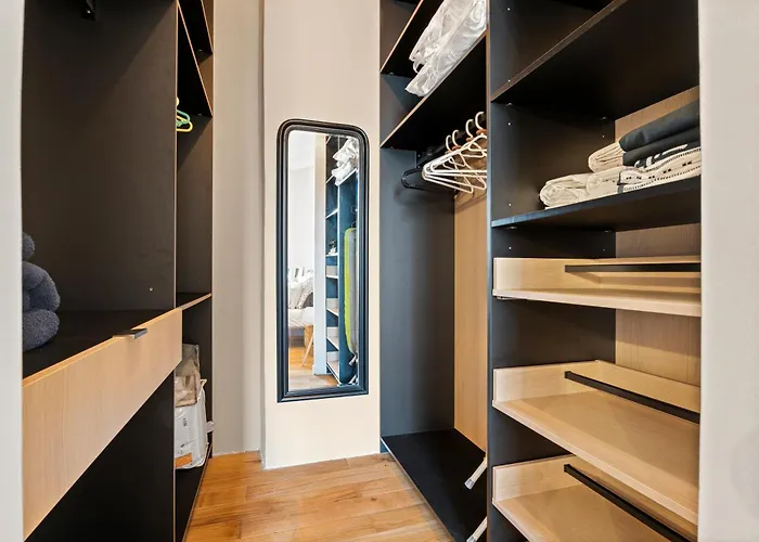 Nice Renting - Dabray - Chic & Spacious Apartment In The Heart Of Nice - Prime Location Near Attractions